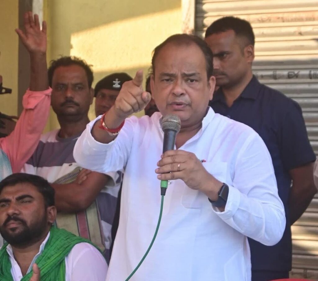 स्वास्थ्य मंत्री डॉ. इरफान अंसारी