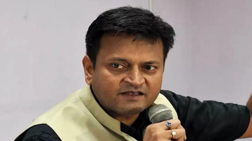 अजय आलोक